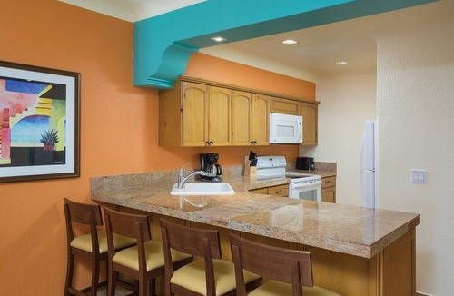 El Marasal Condo | Relaxing beachside resort and spa, close to San Jose.
