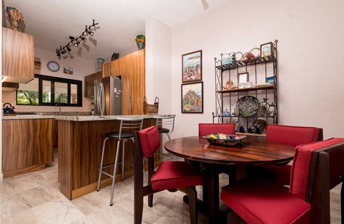 Cerro Condo | Relaxing getaway centrally located.