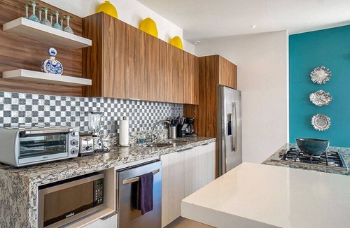 Emiliano Zapata Condo | Relaxing Oasis in Zenith – Pool, Gym, and More!