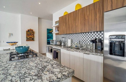 Emiliano Zapata Condo | Relaxing Oasis in Zenith – Pool, Gym, and More!