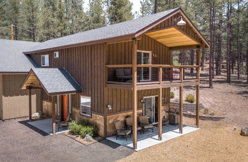 Flagstaff House | Remote 2-bedroom house in beautiful Flagstaff with AC