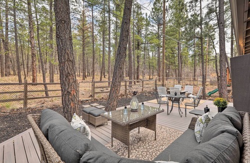 Munds Park Cottage | Renovated Cottage w/Fire Pit in Munds Park!