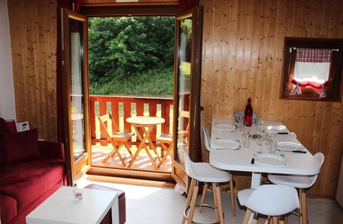 Valloire Apartment | Residence La Croix Du Sud - Studio cabin 4 people 2* exposed is