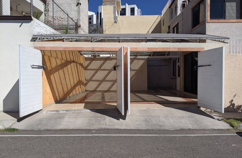 Downtown Queretaro House | Residencia para Ejecutivos