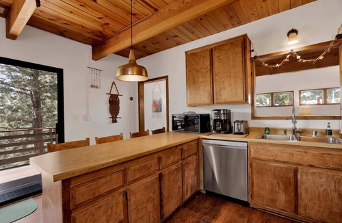 Upper Moonridge House | Resting Falcon#2661