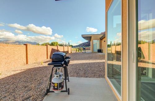 Moab South Valley House | Rim View 2