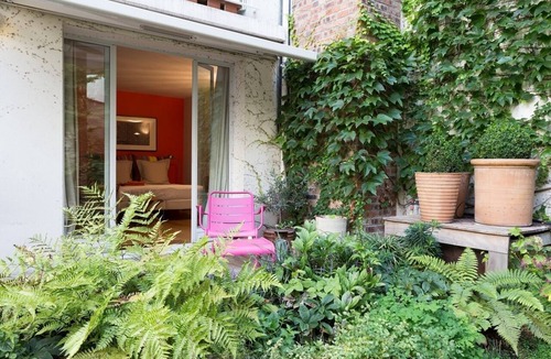 Saint-Victor Apartment | River Studio with Terrace/430 Sqft-40m²/Ile Saint-Louis