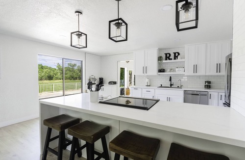 Cottonwood House | Riverfront Ranch, Near Wine Tasting & Sedona