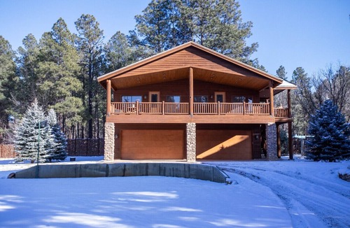 Clay Springs Cabin | Rock Creek Ranch - 5+ Acres | Hot Tub | Playground