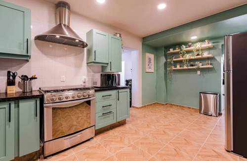 Roma Norte House | Roma Norte Luxury 7 Bedroom with AC, Jacuzzi, Roof