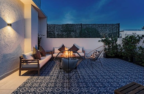 Roma Norte House | Roma Norte Luxury 7 Bedroom with AC, Jacuzzi, Roof