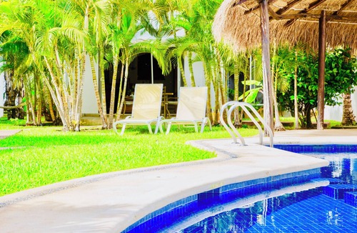 Playacar House | Room-executive Basic Room With Swimming