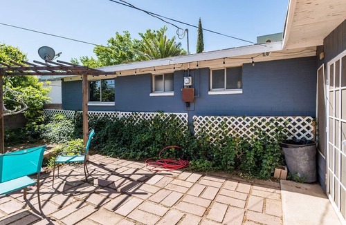 Kingman House | Route 66 Hope Ranch House