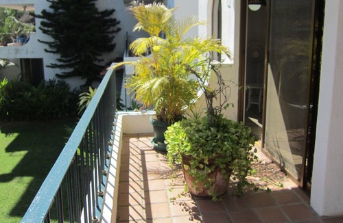 Isla Iguana Condo | Royal Pacific Yacht Club