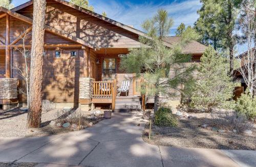 Torreon House | Rustic Retreat w/Spacious Deck in Show Low!