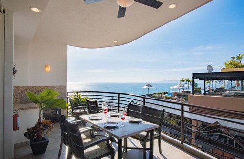 Amapas Condo | S504 - 2 bed 2 bath left side ocean view suite with balcony