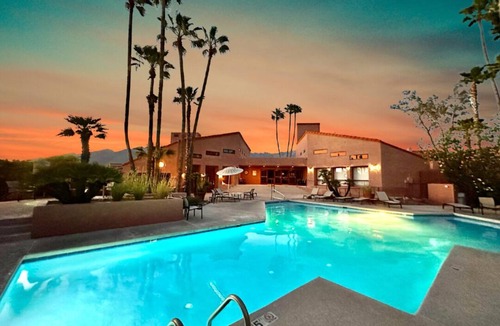 Tucson Condo | Sabino Cactus Grove is a serene condo retreat with stunning mountain views and a clean, natural design.