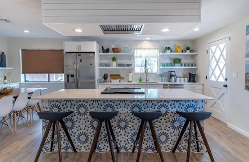 Tucson House | Sabino Velo Private Resort w Hot Tub & Heated Pool