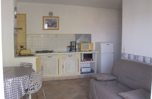 Monticello Apartment | SAINT ANGE 50 m2 harbor view 5mn drive from downtown