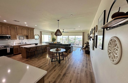 Yuma House | Salt Cedar on the Lagoon. Waterfront & Dock. 3 King Beds 4 Bath. Martinez Lake