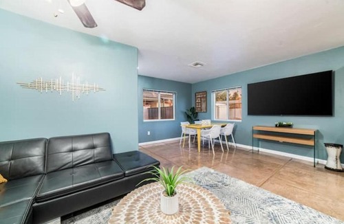 Campus Farm House | Santa Rita GH (Mike Morgan)