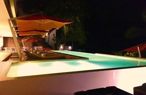 Amapas Condo | Sayan Beach Luxury Condo Corner unit 7G