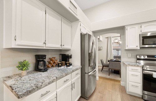 Arabian Crest House | Scottsdale | Heated Pool | Putting Green | BBQ