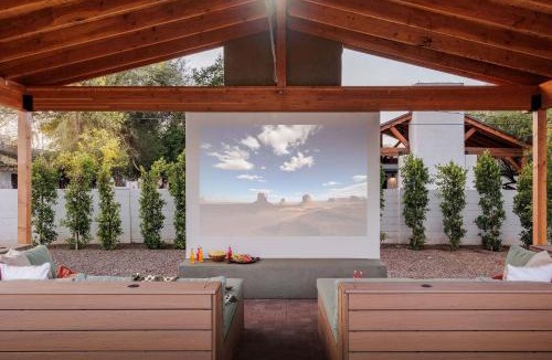 Paradise Valley Village House | Scottsdale Luxury Mega Compound Heated Pools