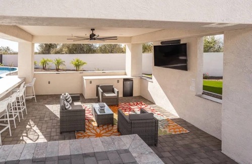 North Scottsdale House | Scottsdale Luxury Villa Pool, Hot Tub, & Games