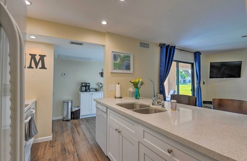 Central Scottsdale Condo | Scottsdale Retreat w/Patio & Greenbelt Views!
