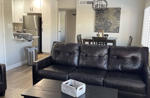 Paradise Valley Village Condo | Scottsdale's Finest Cozy 1-bedroom 1-bath Condo