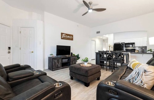 Groves Lincoln Park House | SE Tucson Summer Oasis | Near AFB & Saguaro Park