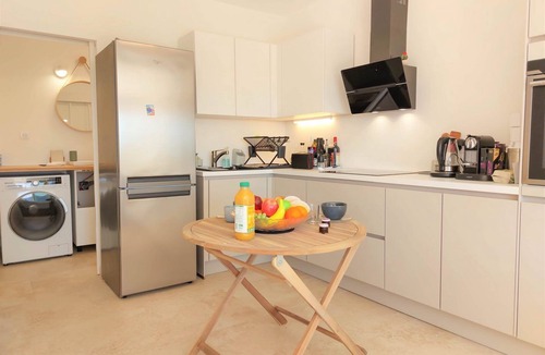 Marine de Davia Apartment | Sea view apartment with terrace and garden