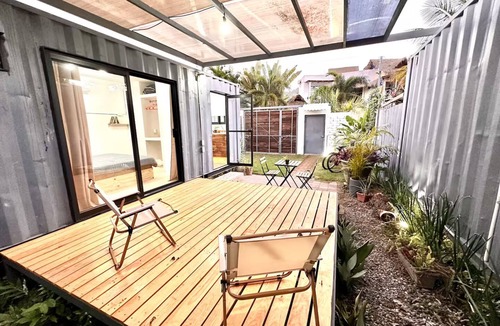 San Francisco Apartment | SeaVan Box #1: Eco-Container Studio w/High-Speed Wi-Fi & Deck