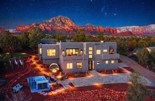 West Sedona House | Sedona Epic Dream - 5BR Wow Views! Pool/Spa/Rooftop/Sauna