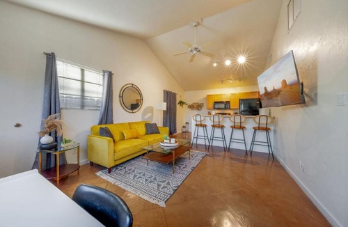 Blenman-Elm House | Seneca Casita
