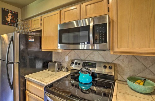 Tucson Condo | Serene Desert Escape w/Porch & Resort-Style Perks