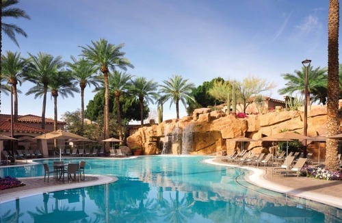 North Scottsdale Villa | Sheraton Desert Oasis resort-1 BR villa - 12 min. walk to TPC golf Feb 6 - Feb 9