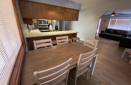 Torreon House | SilverKing Family Retreat - Dog Friendly!