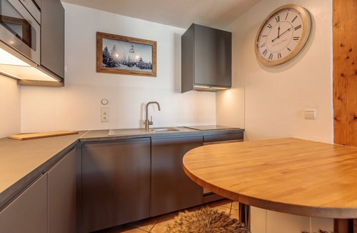 Arc-1800 Apartment | Ski-in/Ski-out Duplex with Stunning Mont Blanc Views - 5-Crystals Paradiski
