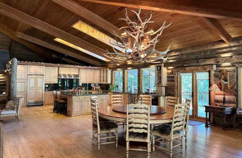 Sacramento House | Skyline Ranch