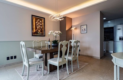 Ampliacion Granada Apartment | Sleek High-Rise with Pool, Gym, Jacuzzi & BBQ Area
