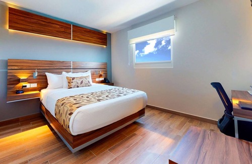 Downtown Queretaro Hotel | Sleep Inn Queretaro