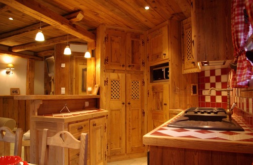 Le Praz Ski Chalet | Small charming chalet in old wood mountain atmosphere and warm guaranteed