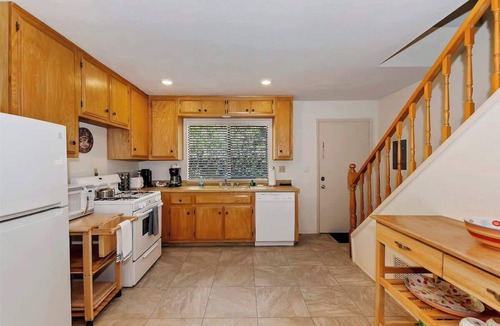 Summit Estates Apartment | Snowy Pines | Walk to Snow Summit · Fireplace