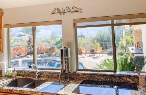 Tangerine Hills House | Songbirds N Serenity
