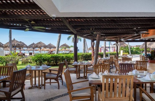 Marina Vallarta Condo | Spacious 2BR Condo with Balcony & Resort Amenities