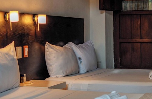Centro Hotel | Spacious 3 Room Units Perfect for City Adventures and Group Getaways