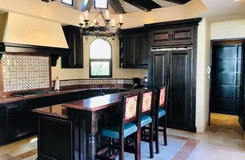 Downtown Cabo San Lucas Villa | Spacious 4-bedroom villa with AC in delightful Cabo San Lucas
