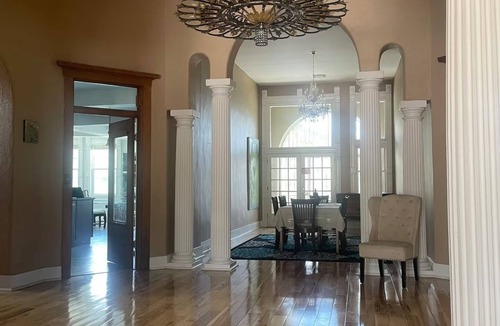 Bisbee Apartment | Spacious 4-bedroom apartment with AC, WiFi in charming Bisbee